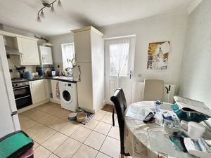 Kitchen/Diner- click for photo gallery